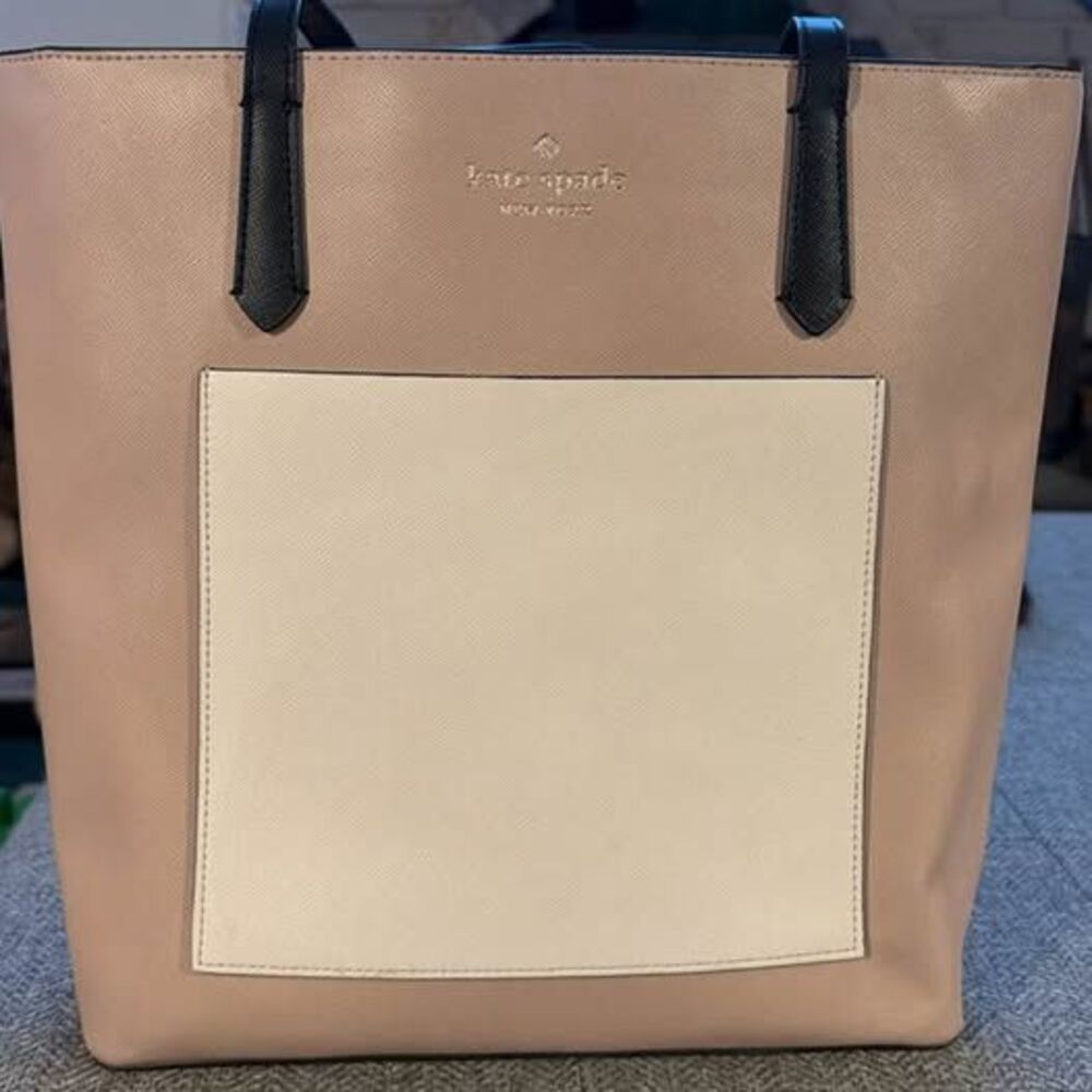 Kate Spade New York Daily Tote Multicolor $120 OBO